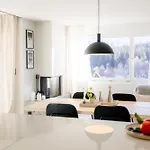 Clea - Modern Alpine Hideaway *