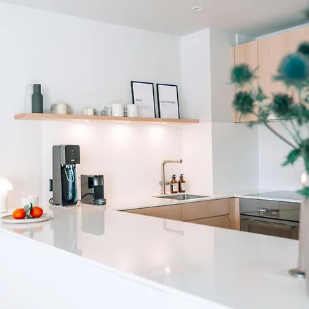 Clea - Modern Alpine Hideaway