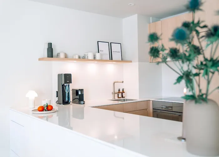 Clea - Modern Alpine Hideaway